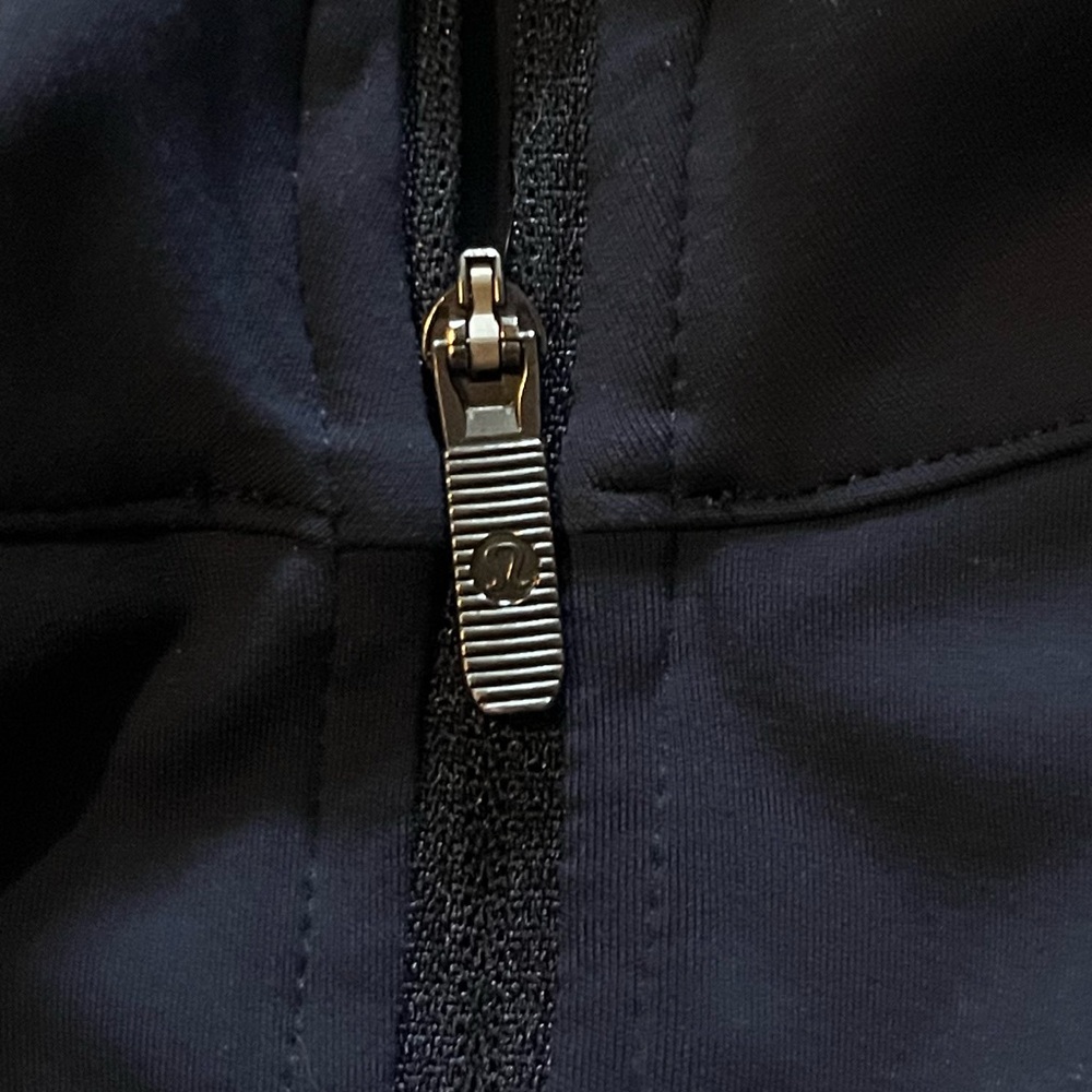 Lululemon Instill Jacket - image 4